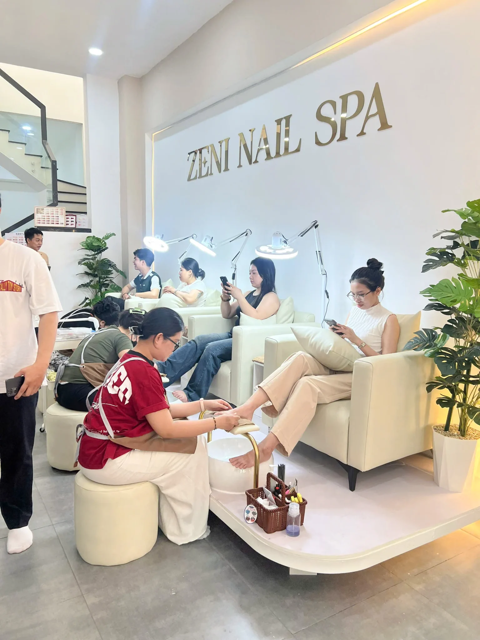 Gallery zeninailspa ho chi minh city