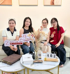 customer zeninailspa hochiminh khach viet