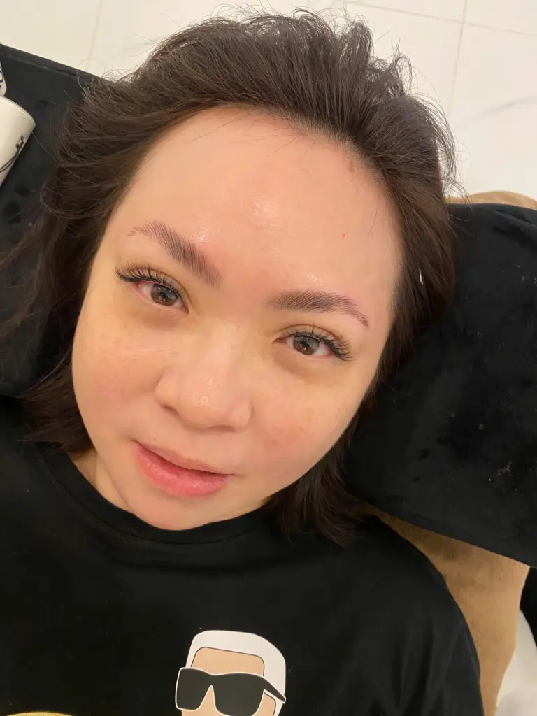 brown in zeni nail spa